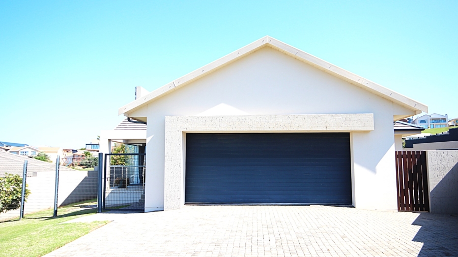 4 Bedroom Property for Sale in Monte Christo Western Cape